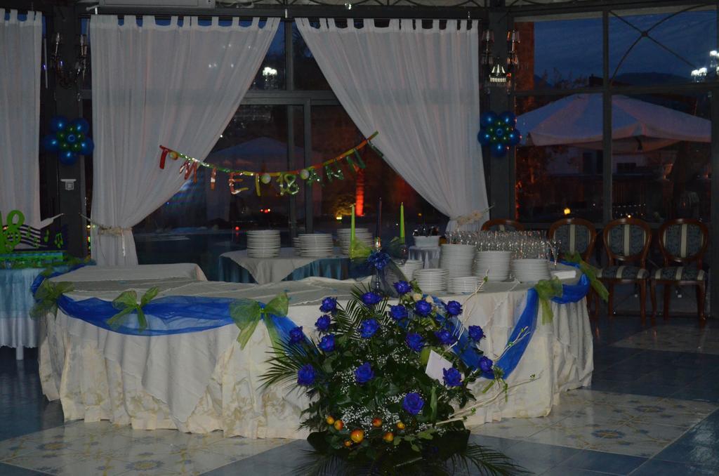 Hotel San Leo Sessa Aurunca Bagian luar foto